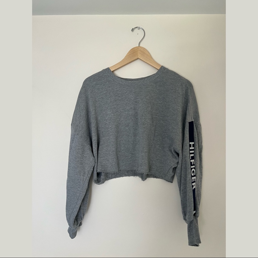 Tommy Hilfiger Cropped Crewneck